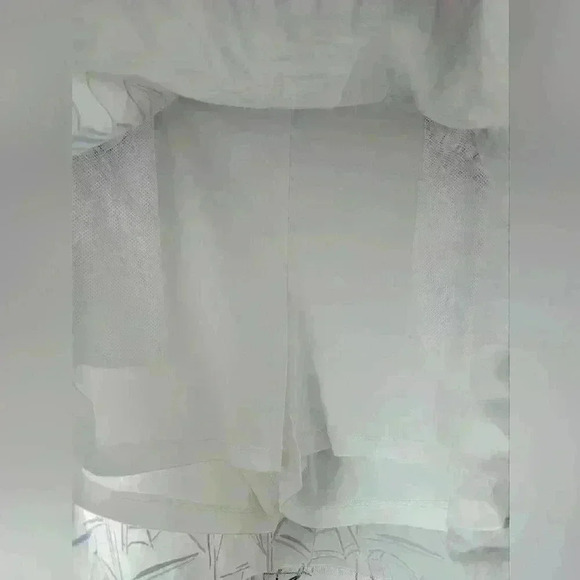 IZOD gold skort size 16. 92%poly 8% spandex - Picture 3 of 7